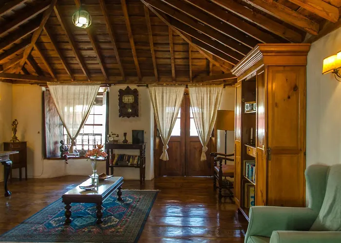 Hotel Rural Casona Santo Domingo