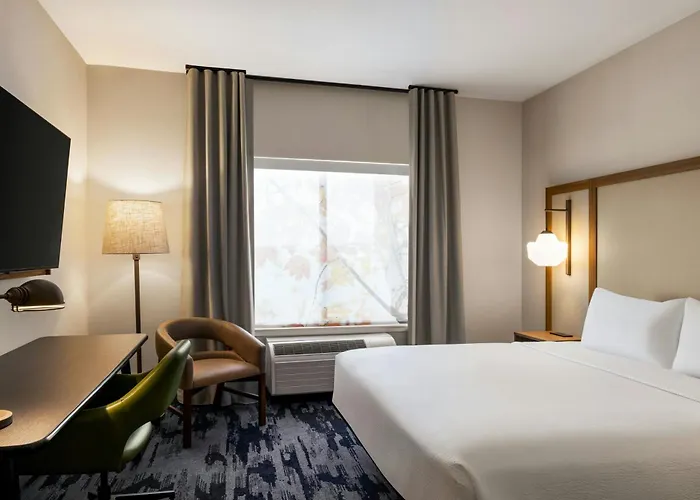 Fairfield By Marriott Inn & Suites Bethlehem Lehigh