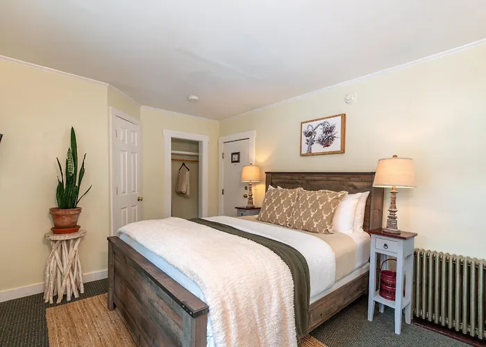 Tucker Hill Lodge