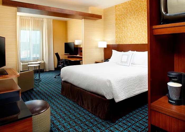 Fairfield By Marriott Inn & Suites Wheeling At The Highlands