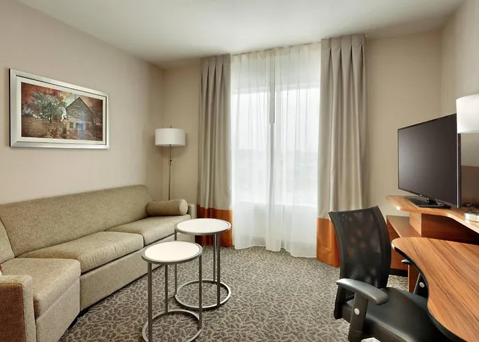 Fairfield Inn & Suites By Marriott Springfield North