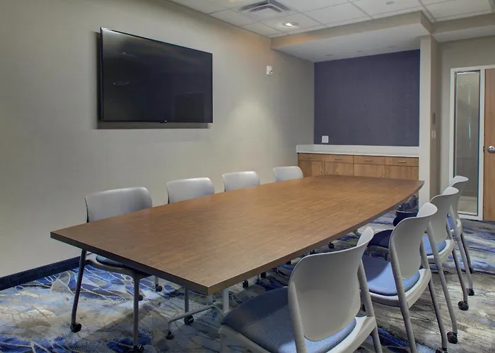 Fairfield Inn & Suites By Marriott Allentown West