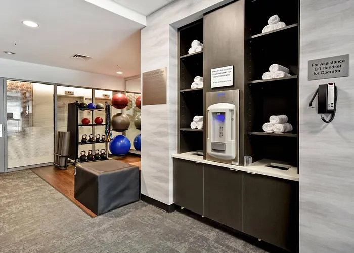 Fairfield Inn & Suites By Marriott Plymouth