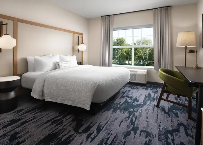 Fairfield Inn & Suites By Marriott South Kingstown Newport Area