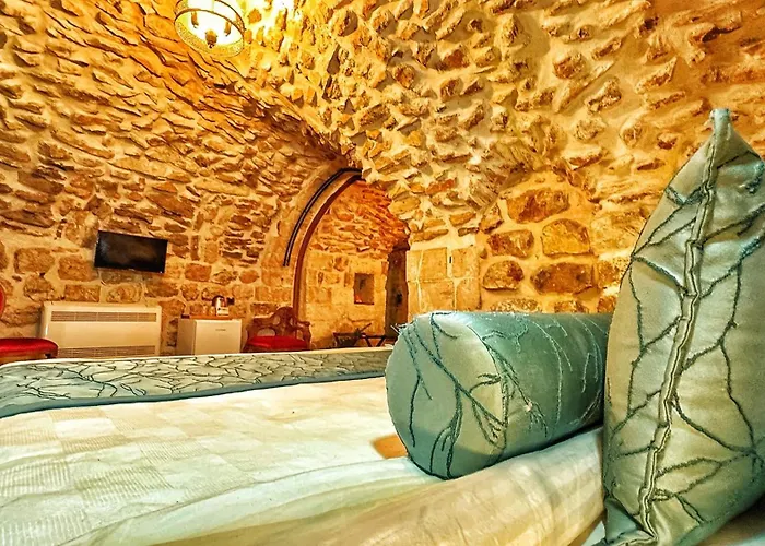 Fairouz Konak Otel