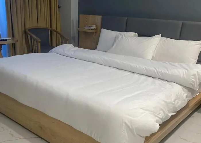 Leading Continental Hotel - Muzaffarabad Ajk