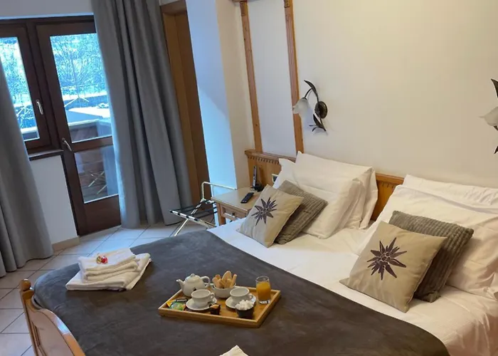 Hotel Valle Verde - Rent Ski & Bike