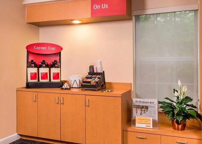 Towneplace Suites By Marriott Clinton At Joint Base Andrews