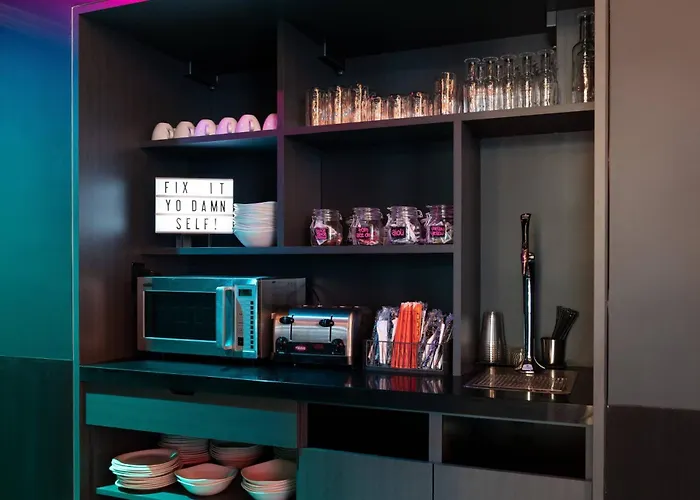 Moxy Portland Downtown