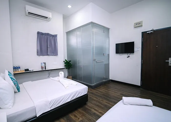 Swing & Pillows - Kota Kemuning Selangor