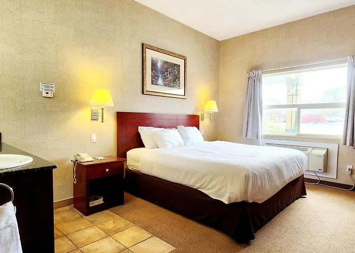 Park Hill Inn & Suite