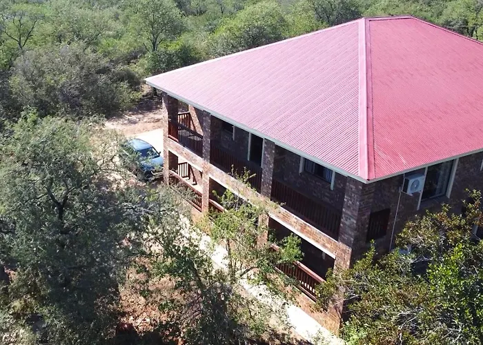 Melamar Estate