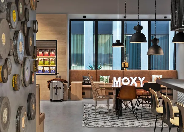 Moxy Lyon Airport