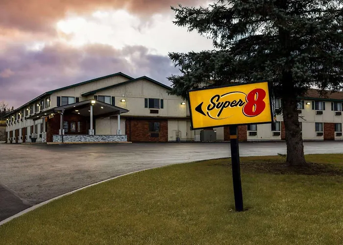 Super 8 By Wyndham Amsterdam