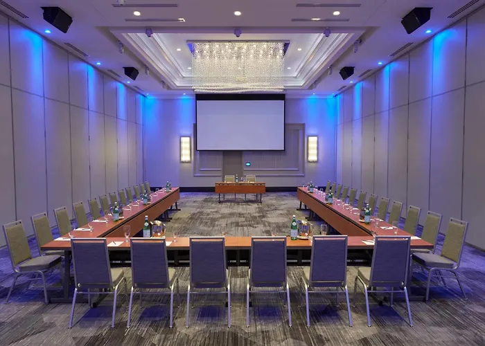 Towneplace Suites By Marriott Oshawa