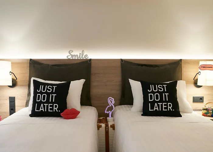 Moxy Patra Marina