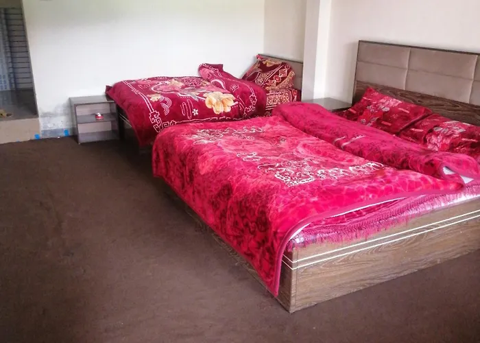4 Season Hotel And Suites Malam Jabba