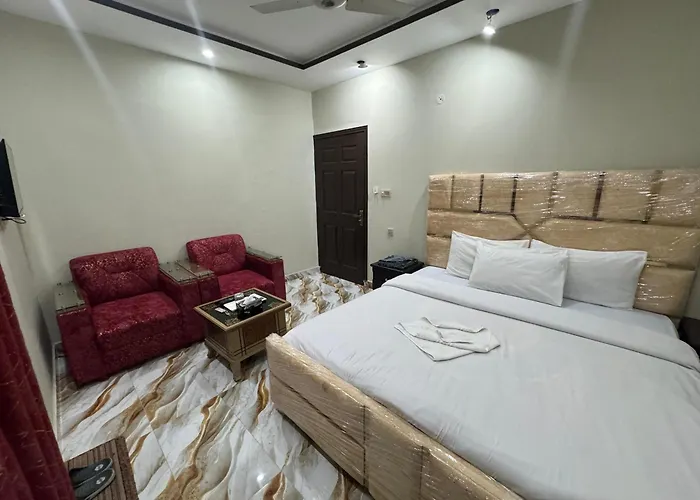 Serene Inn F10