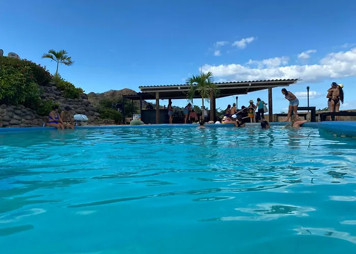 Vista Condor Lodge