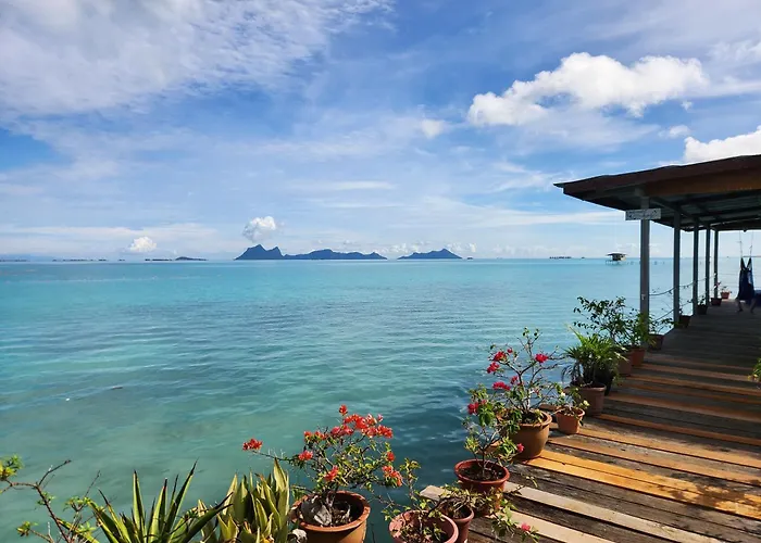 Bigfin Water Bungalow