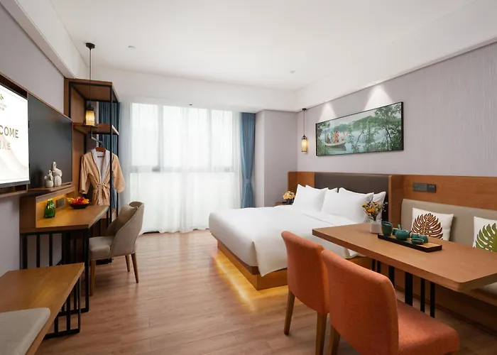 Huangpu Rui Ji Mei Lun International Hotel