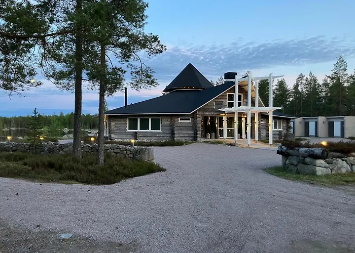 Hunurijaervi Resort*****