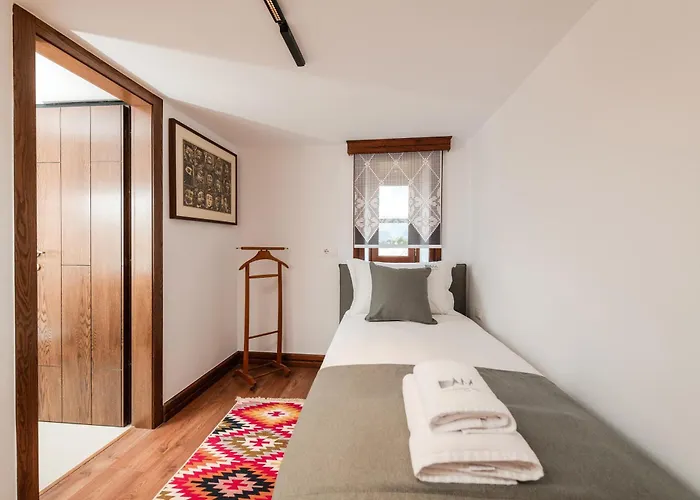 Dam Stone Boutique Hotel