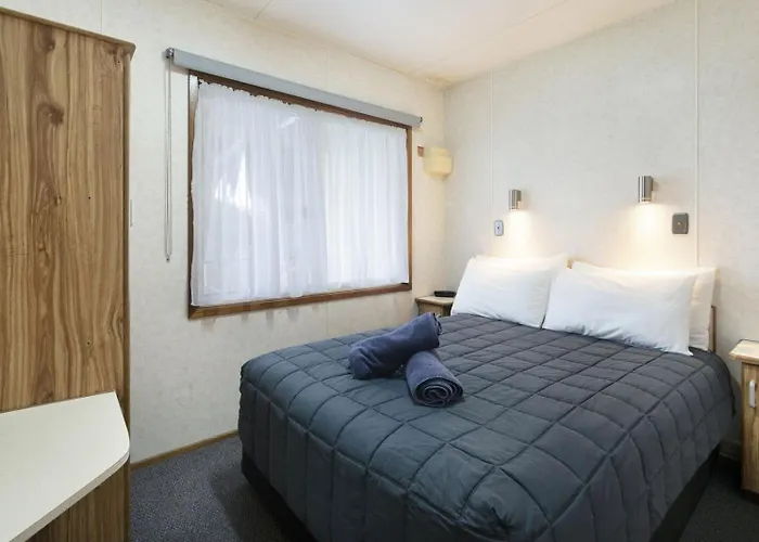 Paradise Palms Caravan Park