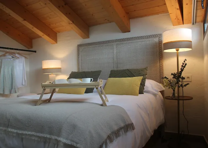 Hotel Rural Santui