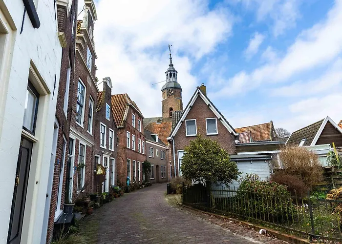 Cosy Hotel In Historical Center Of Blokzijl
