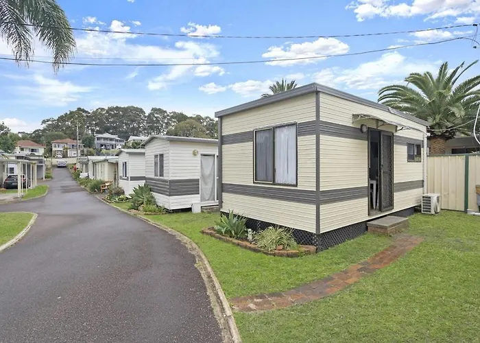Paradise Palms Caravan Park