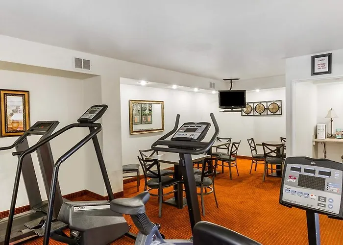 Suburban Extended Stay Hotel Tempe / Near Asu