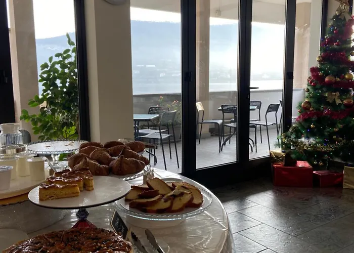 Hotel Chalet del Lago