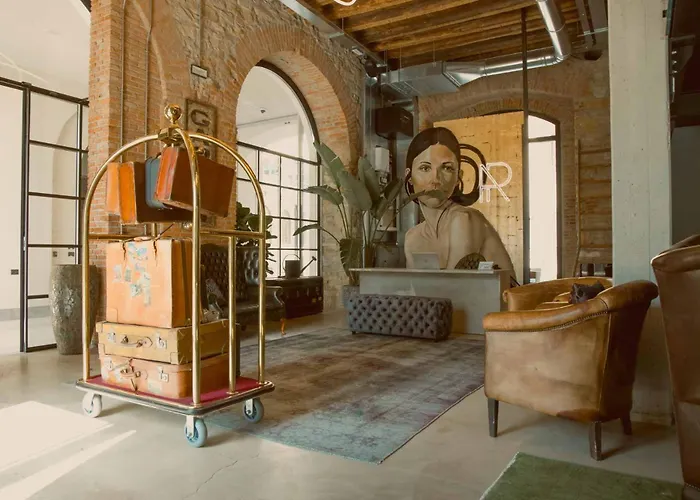 Ar Suites&Art