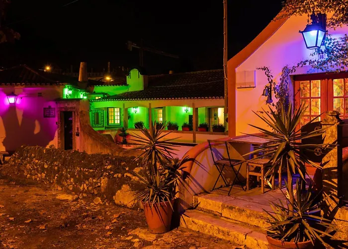 Unique Double Room In 17-Century Sintra Center Home With Snooker, Piano, Patio And Bbq