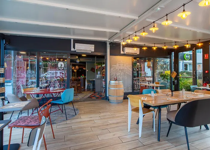 B&B Hotel Orleans Nord Saran