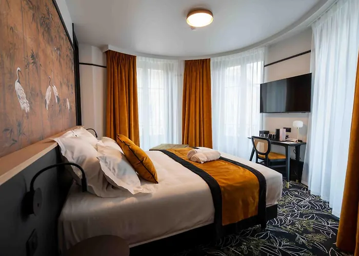 Hotel Et Restaurant Le Regina