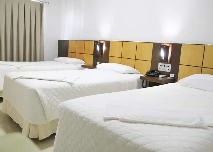 Dois Vizinhos Palace Hotel