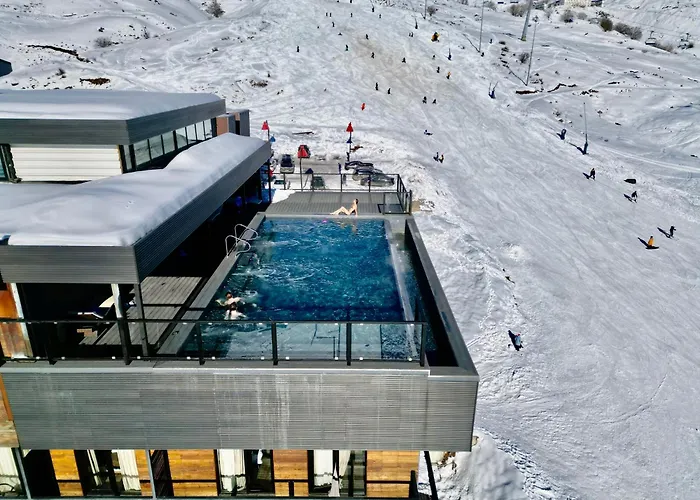 Gudauri Loft Hotel