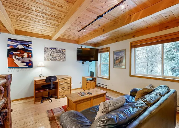 Sun Valley Atelier Studio - Chic Rustique