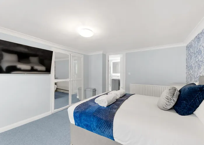 Town House Rooms