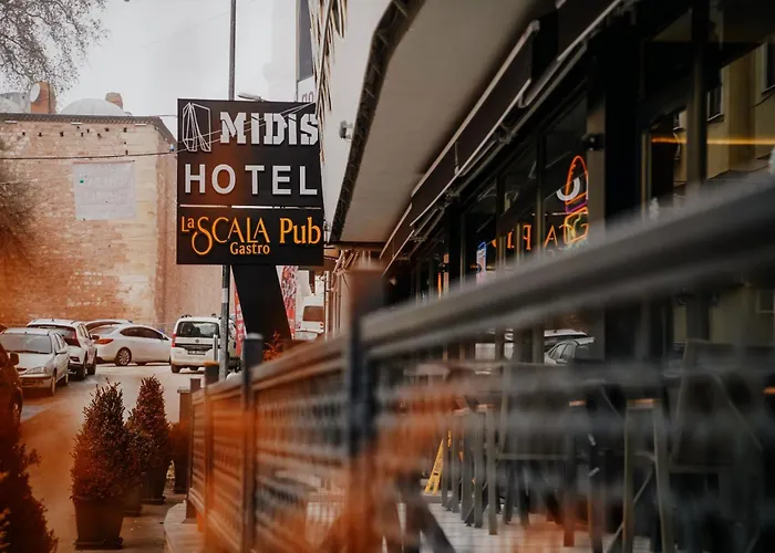 Midis Otel