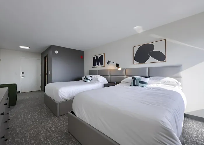 Lititz Pointe Inn And Suites