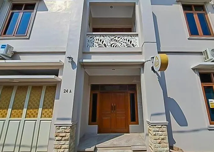 Reddoorz At Uma Arda Hometown