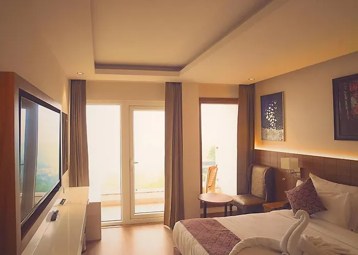 The Novello By Evergreen - 5 Min To Mall Road