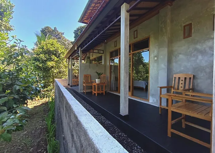 Artomoro Bali