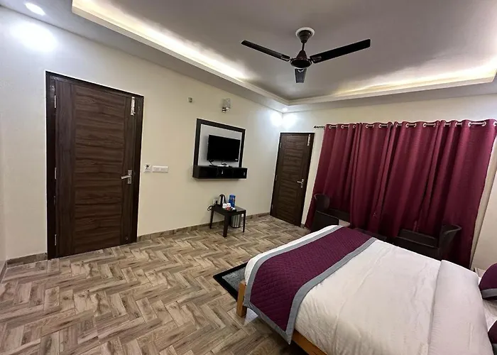 Hotel Aasara
