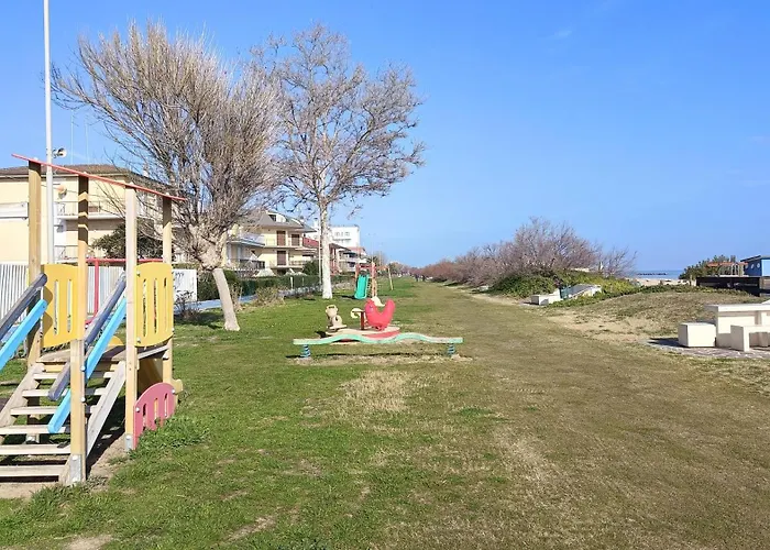 Lido Rooms & Apartments