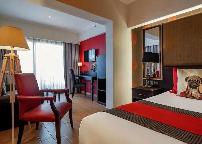 Ax The Victoria Hotel