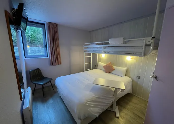 Brit Hotel Chambery